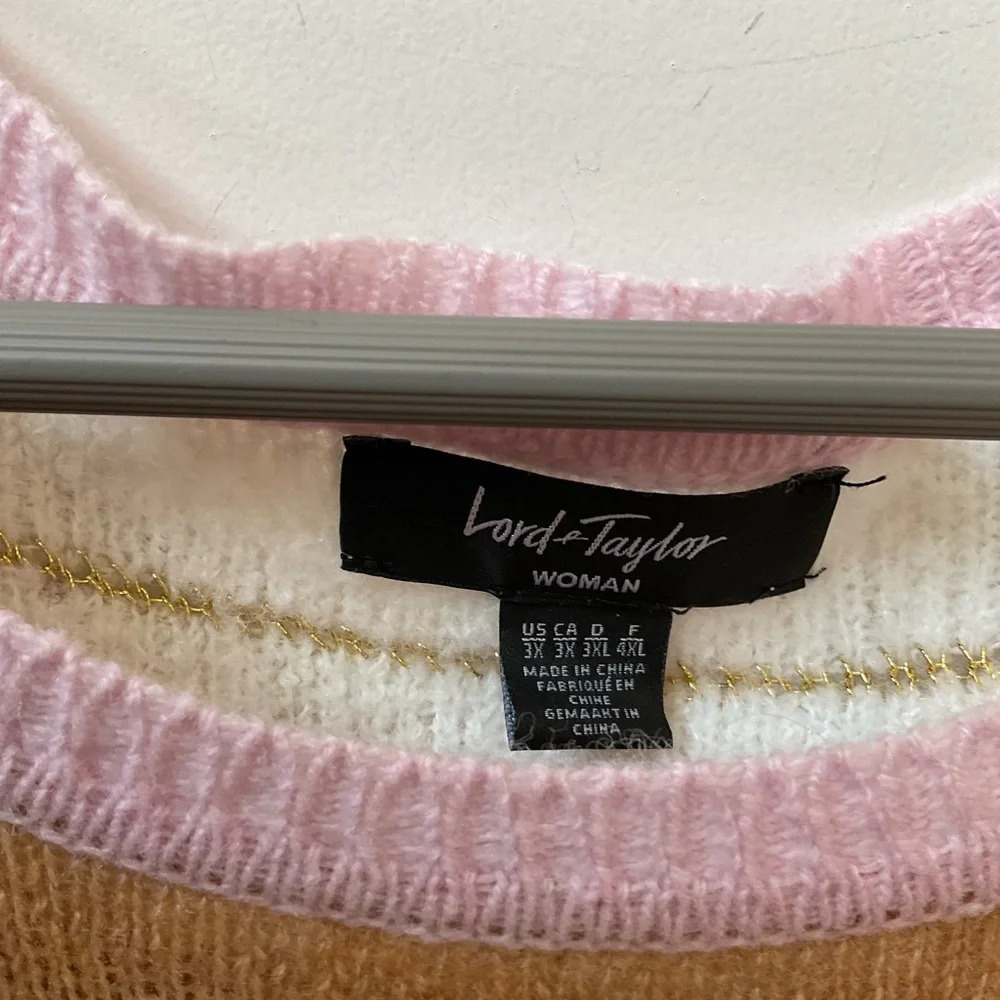 Lord & Taylor Sweater - Picture 2 of 5